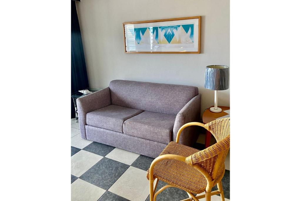  Flat Iate Plaza