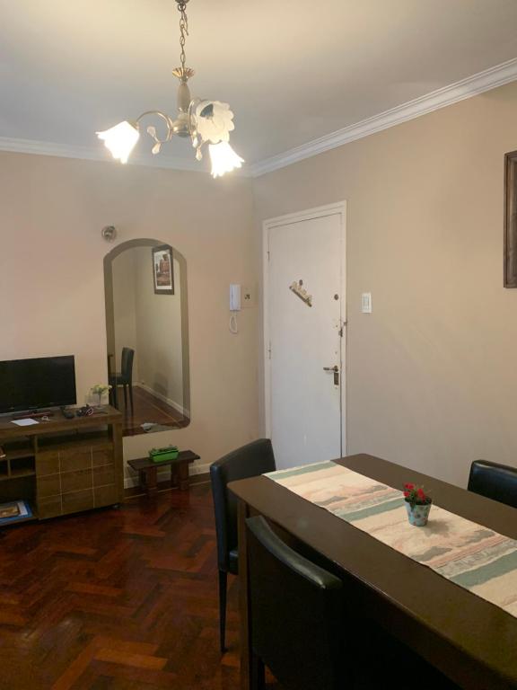 Departamento Centro Plaza 9 Julio - Appartement De Trois Chambres