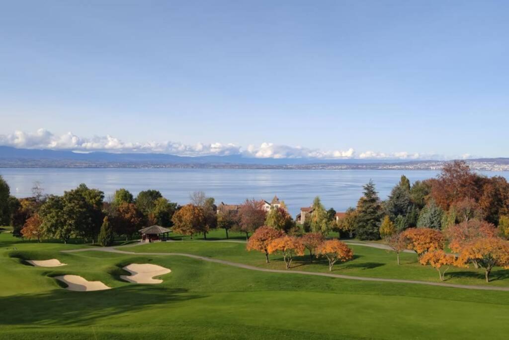 Villa plein cœur du golf d'Evian et vue lac Leman , Publier, Fransa .  Otelinizi hemen ayırın! - Booking.com
