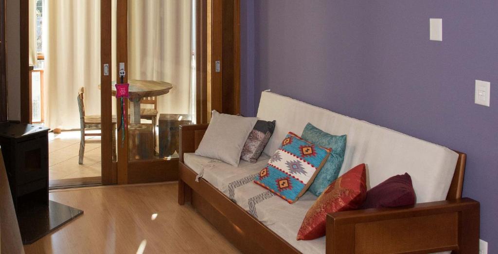 Locar-in Gramado Bosque das Azaleias  Locar-in Gramado Bosque das Azaleias