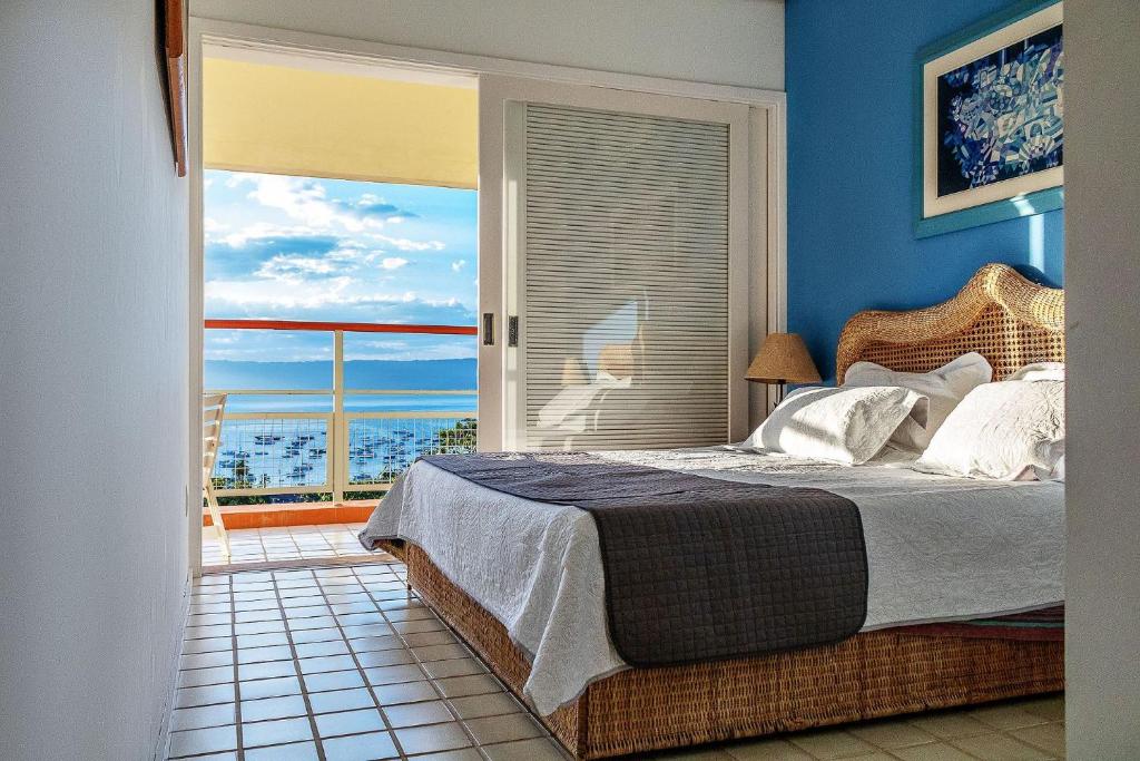  Casa Mirante do Engenho - casa alto padrão com vista na Ilhabela