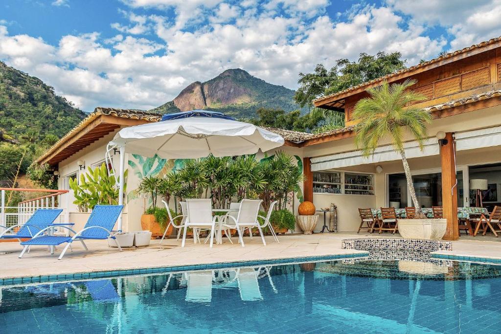  Casa Mirante do Engenho - casa alto padrão com vista na Ilhabela
