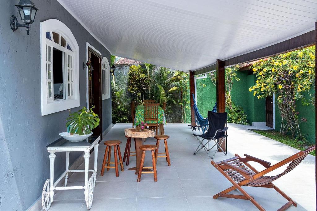  Casa arborizada no Perequê