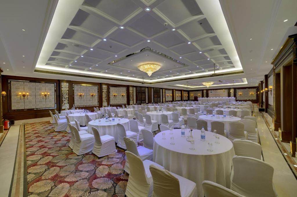 Restaurace v ubytování Mayfair Convention
