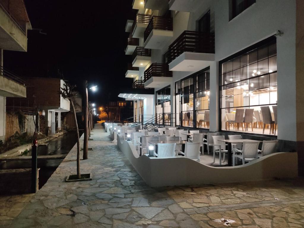 Fotografie z fotogalerie ubytování Grand Hotel Pogradec v destinaci Pogradec
