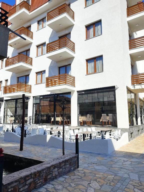Budova, kde se hotel nachází