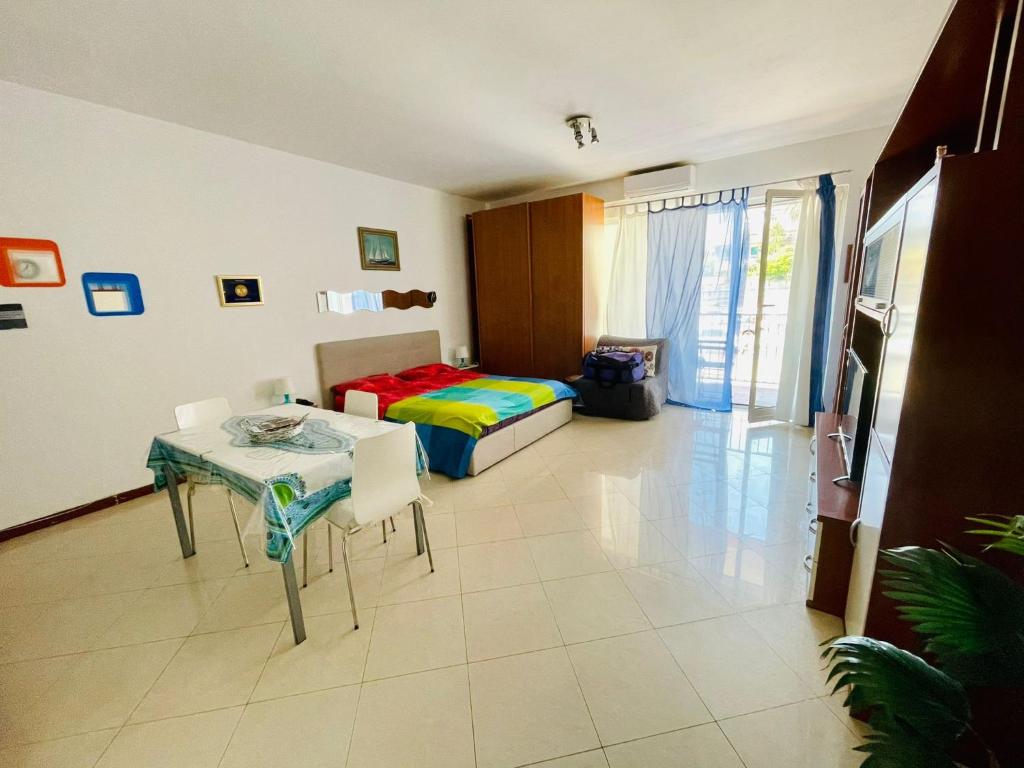 Posteľ alebo postele v izbe v ubytovaní AIRPORT HOUSE MARIEl