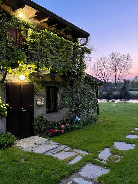 La Finestra sul Fiume - Double Room With Garden View