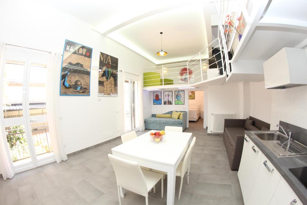 Capodimonte Hill by Mondo Suites - Apartment - Split Level