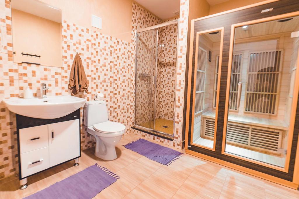 Koupelna v ubytování O.K. Hotel