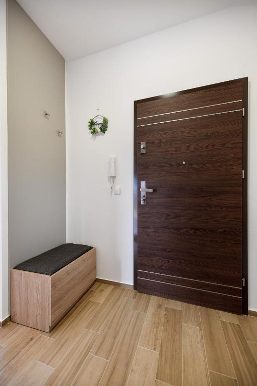 Fotografie z fotogalerie ubytování Modern holiday apartment "Libra" with swimming pool v destinaci Posedarje
