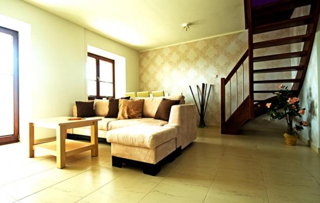Posedenie v ubytovaní LIDO Apartamenty