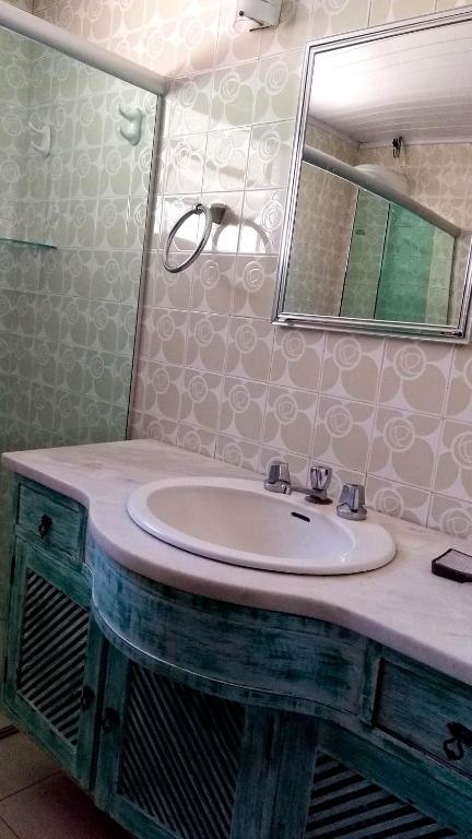  Casa com Piscina Exuberante