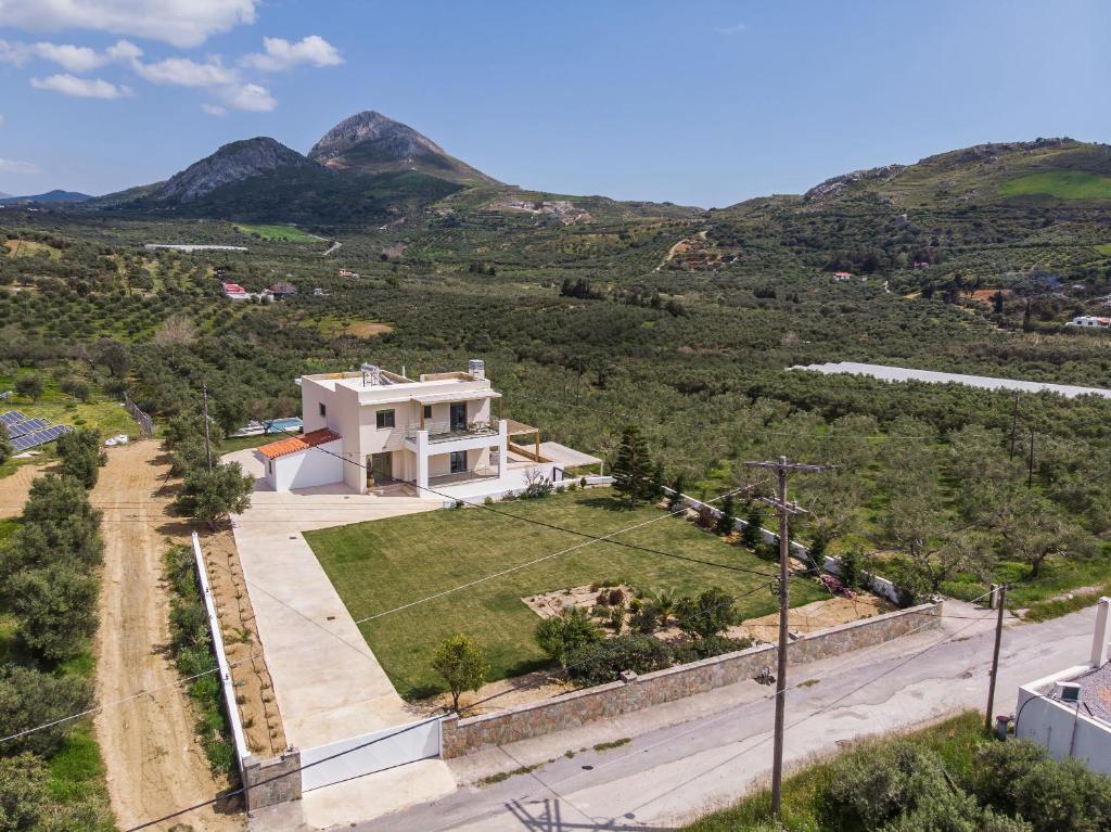 Príroda v okolí vily