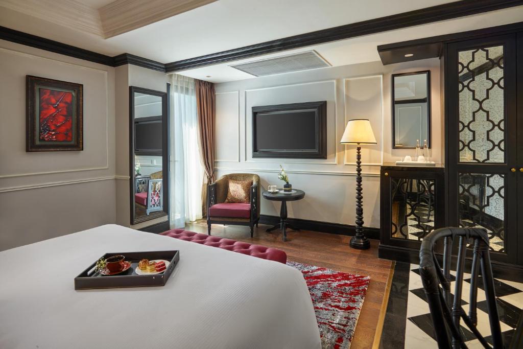 Junior Suite with Balcony Double - Free 1 drink