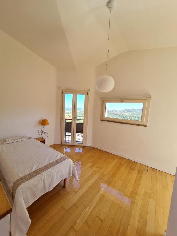 Fotografia z galérie ubytovania Holiday Homes v destinácii Porto San Paolo