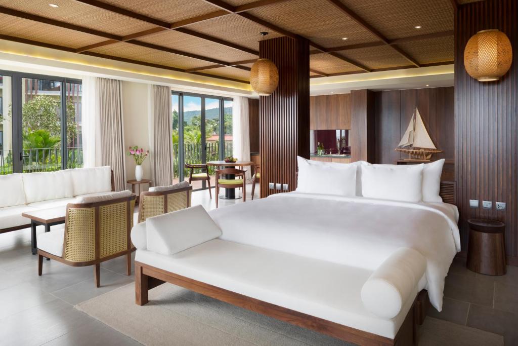 Suite Moonrise