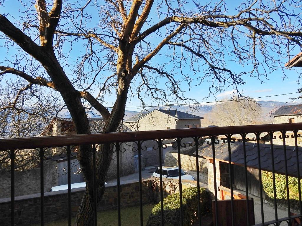 CASA UNIFAMILIAR 8 pax con jardín URTX - CERDANYA, Urtx ...