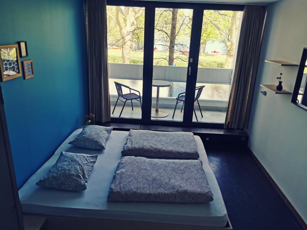 Postel nebo postele na pokoji v ubytování Backpackers Luzern