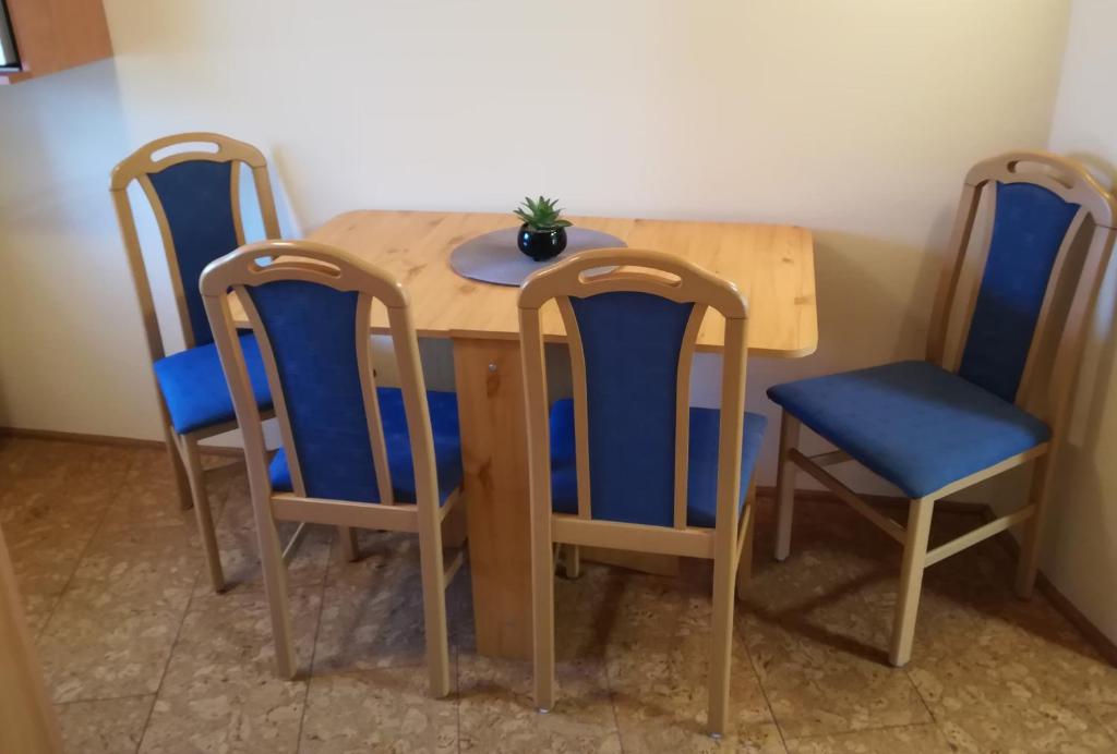 Apartman Mercédesz II. - Apartment With Balcony