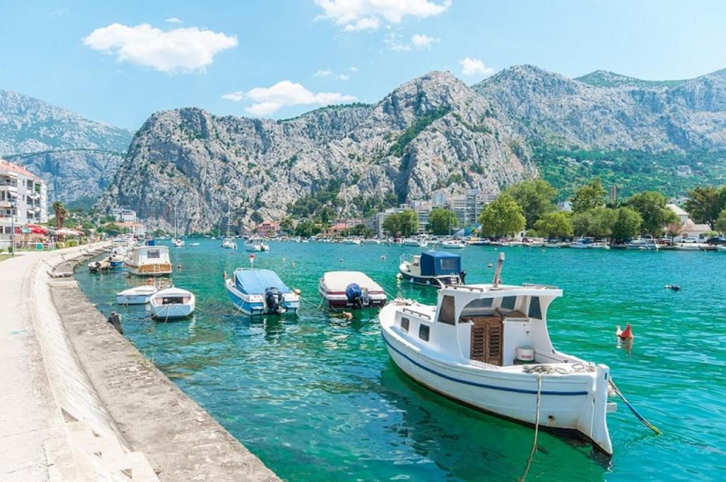 Fotografia z galérie ubytovania Luxury apartment OMIS v Omise