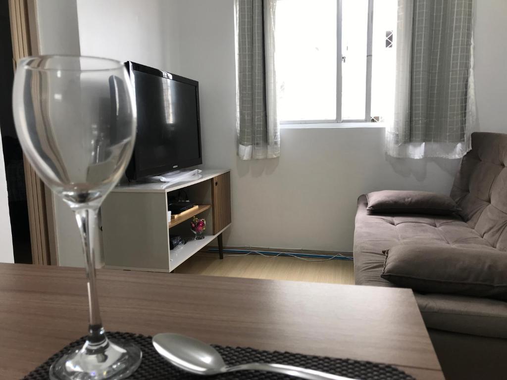 Apartamento completo - Home Office com Wifi - 12º andar - Centro Curitiba