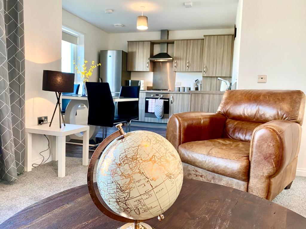 Η κουζίνα ή μικρή κουζίνα στο Serviced Accommodation Moray Holyrood