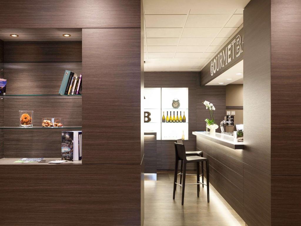 Kuchyň nebo kuchyňský kout v ubytování Novotel Brescia Due