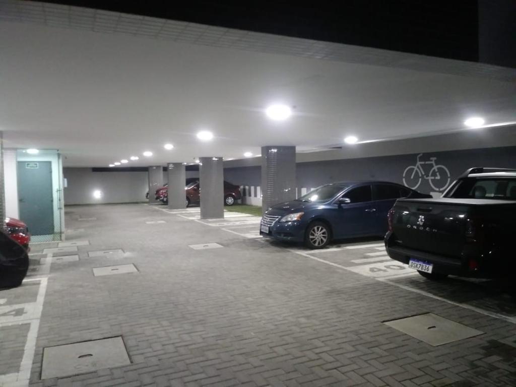  oo DIARIA de 75 a 120 PARA 3 PESSOAS Excelente localização na praia de intermares a 200 da praia e 400 metros do Lovina e 300 metros do Fest Verão PB