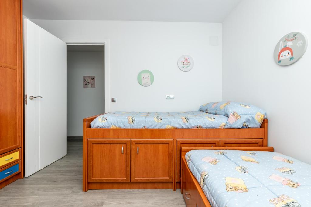 Kép New Modern 3BR with terrace in Fuengirola Centre szállásáról Fuengirolában a galériában