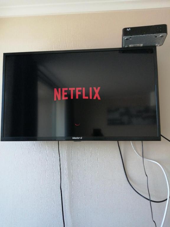 Depto Estudio 1811 Edificio Centro Blanco con estacionamiento