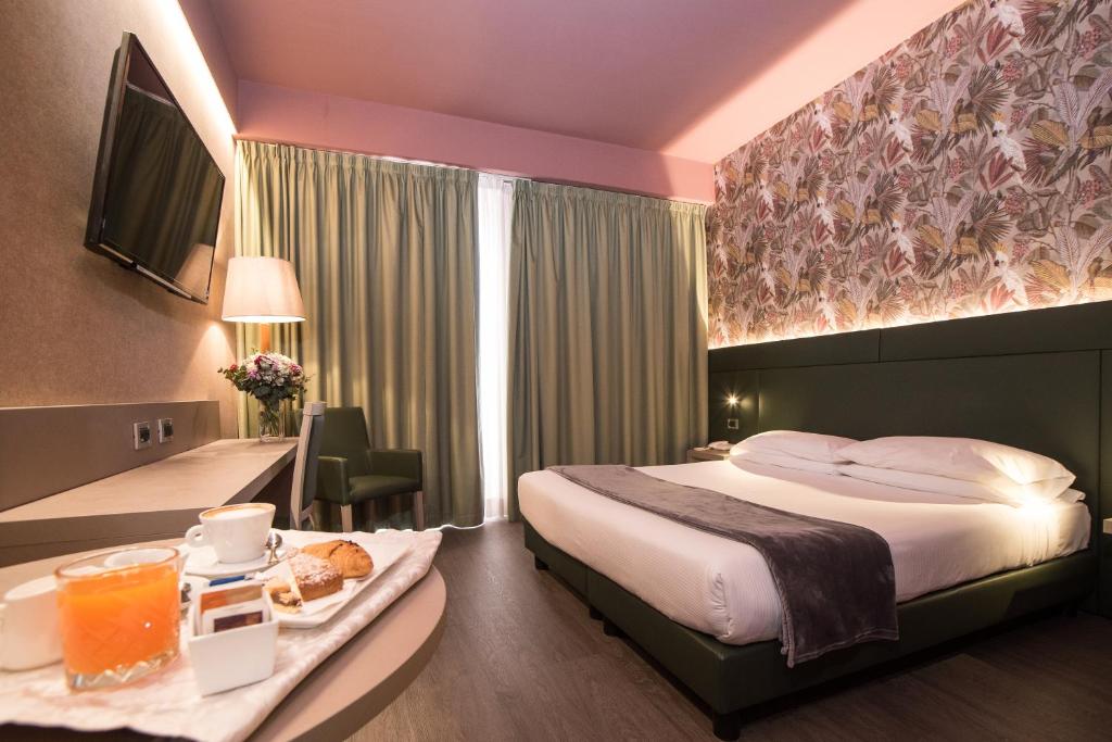 Hotel Ristorante Ala d'Oro - 16