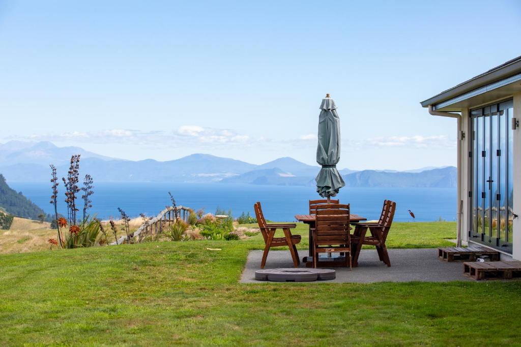 Hilltop Whakaipo Estate - Resim 16