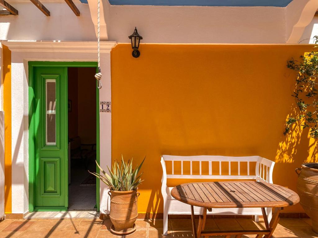 Fotografie z fotogalerie ubytování Symi Garden Studios v destinaci Symi
