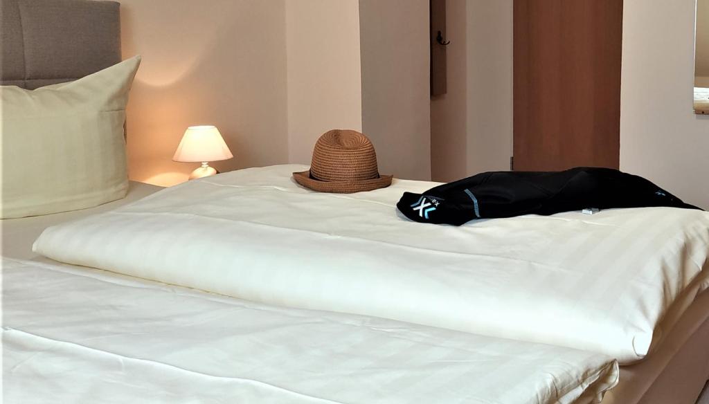 Altstadthotel Goldene Kugel - 9