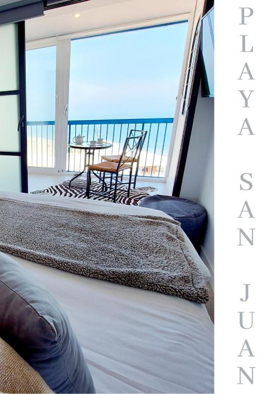 Exclusif Appartement en 1er Ligne, Vue Imprenable, Piscine, Parking Privé à Playa Mucha Vista, Alicante
