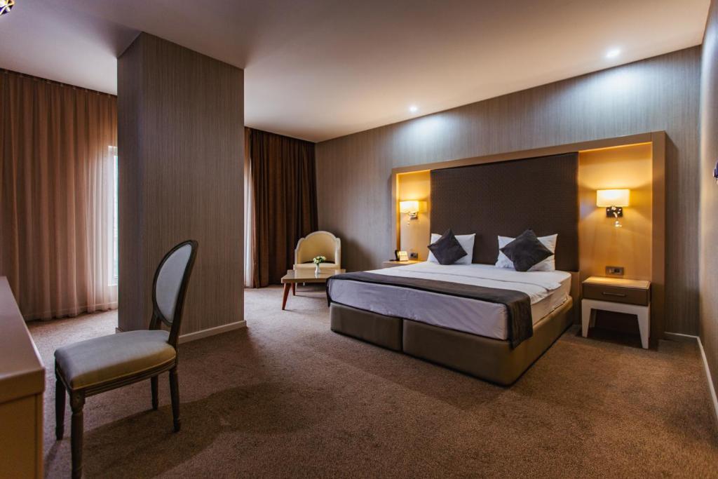 رزرو تور باکو با هتل ارزان