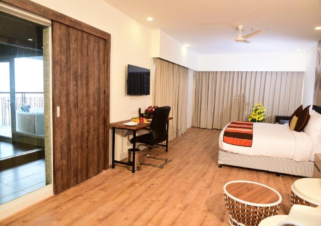 Timber Trail Heights and Terraces - Executive Suite