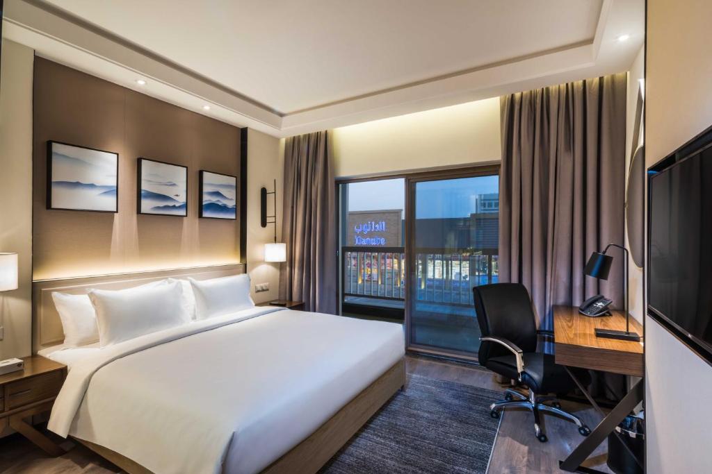 Aber Al Takhassusi - Deluxe King Room