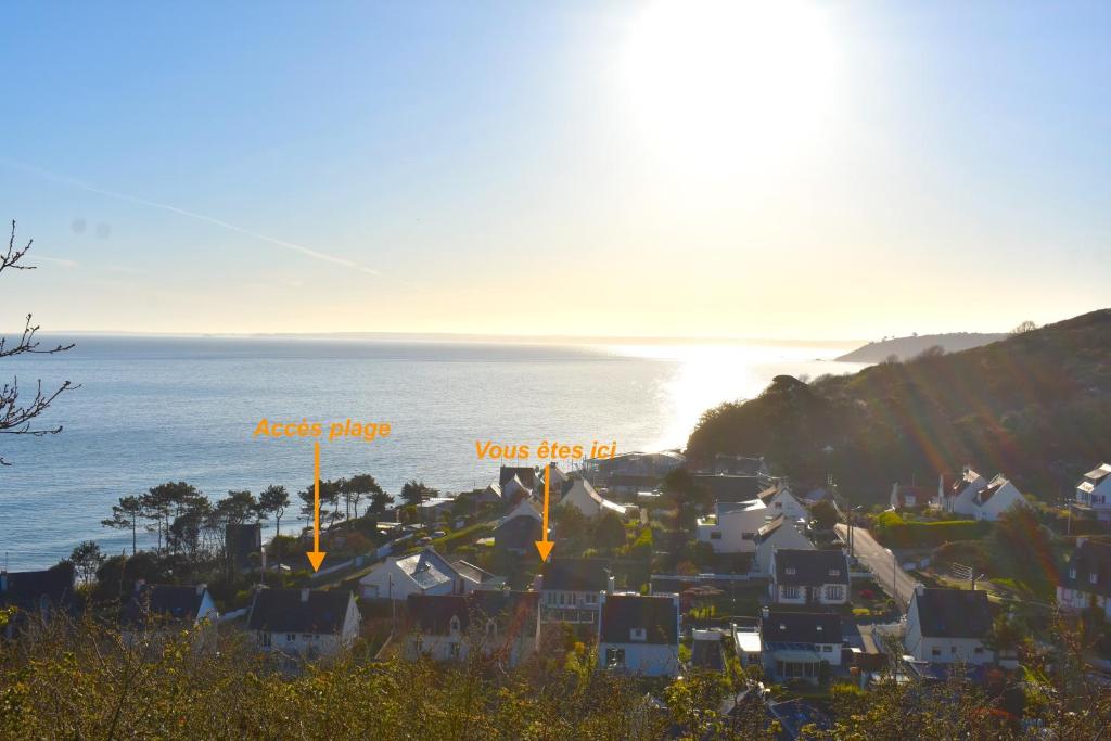 Maison à 30m de la plage avec grand jardin