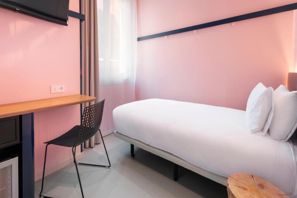 B&B HOTEL Madrid Centro Plaza Mayor - Resim 37