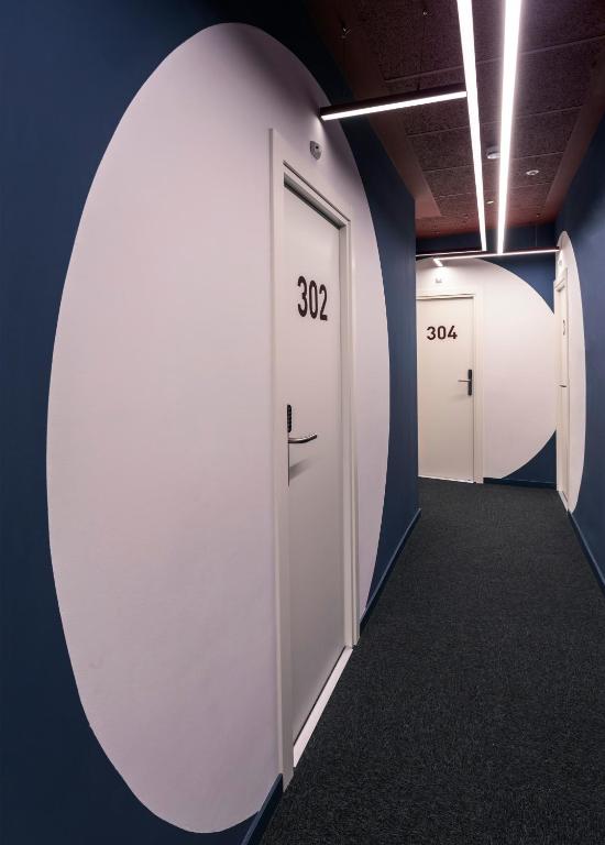 B&B HOTEL Madrid Centro Plaza Mayor - Resim 12