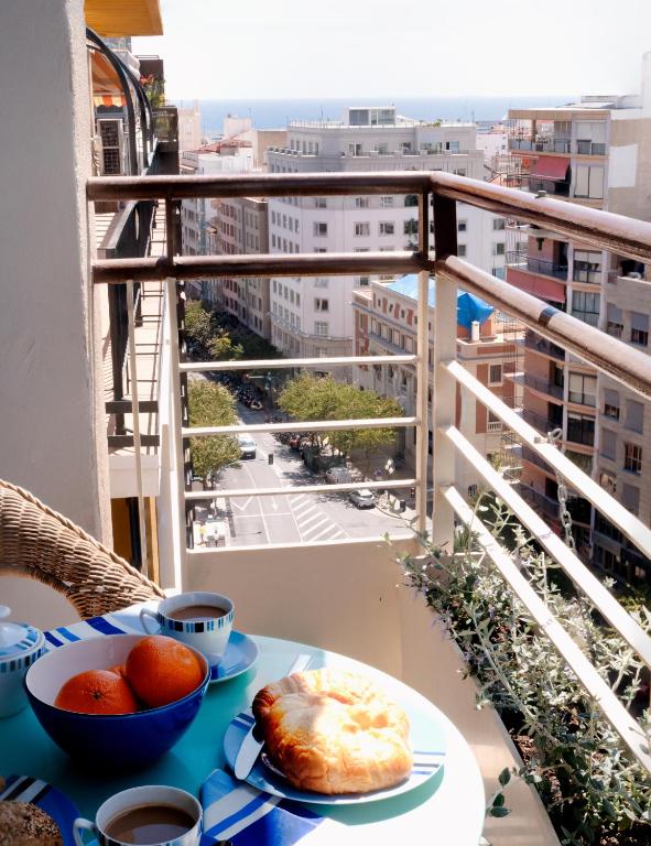 Balcón Rambla con Vistas al Mar, Alicante – Precios ...