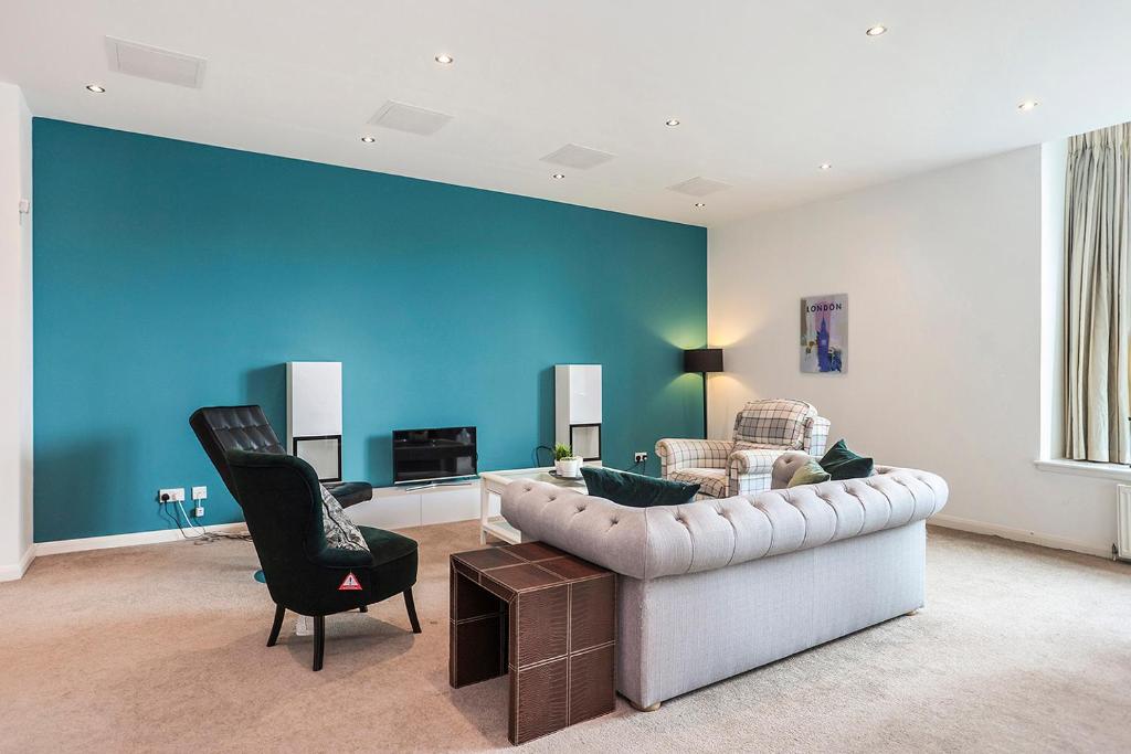 ALTIDO Elegant 3-BR Apartment next to the Centre