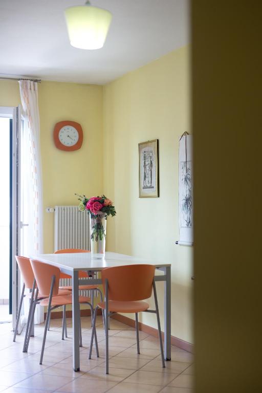 Fotografie z fotogalerie ubytování Appartamento Borgo Peschiere v destinaci Maniago