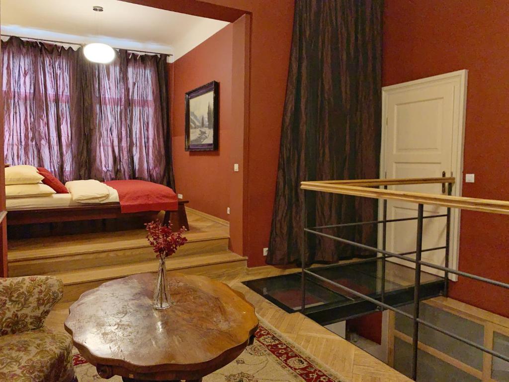 Small Luxury Palace Residence - Deluxe Double Room With Bath