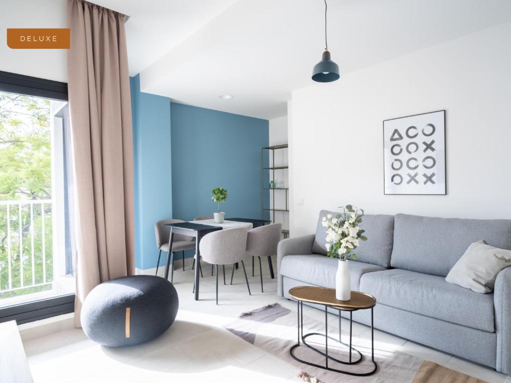 Limehome Sevilla Calle Torcuato Luca de Tena - Digital Access - Resim 20