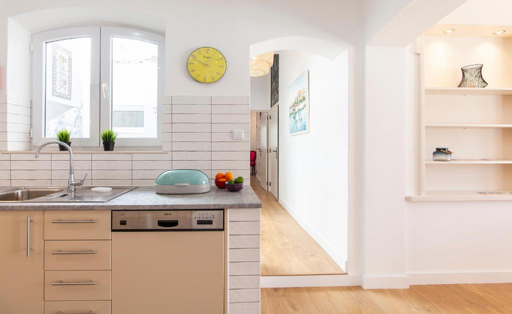 Casa Feliz in Lagos - 19