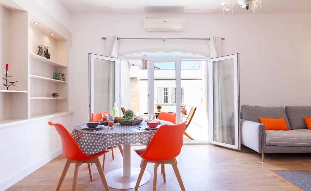 Casa Feliz in Lagos - 4