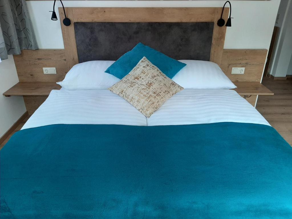 Apartments by Pension Ballwein - 2